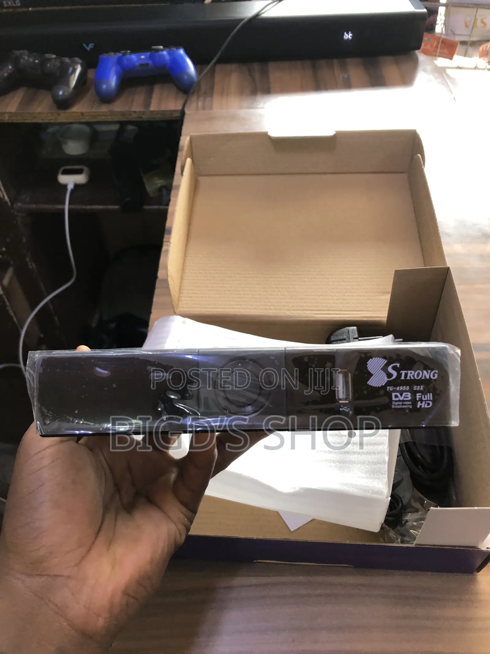Strong Decoder S2