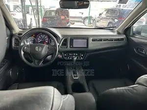 Honda HR-V 4dr SUV (1.5L 4cyl CVT) 2016 Gray