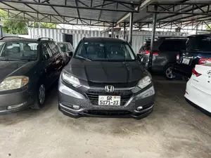 Honda HR-V 4dr SUV (1.5L 4cyl CVT) 2016 Gray