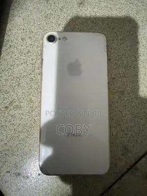 Apple iPhone 8 64 GB White