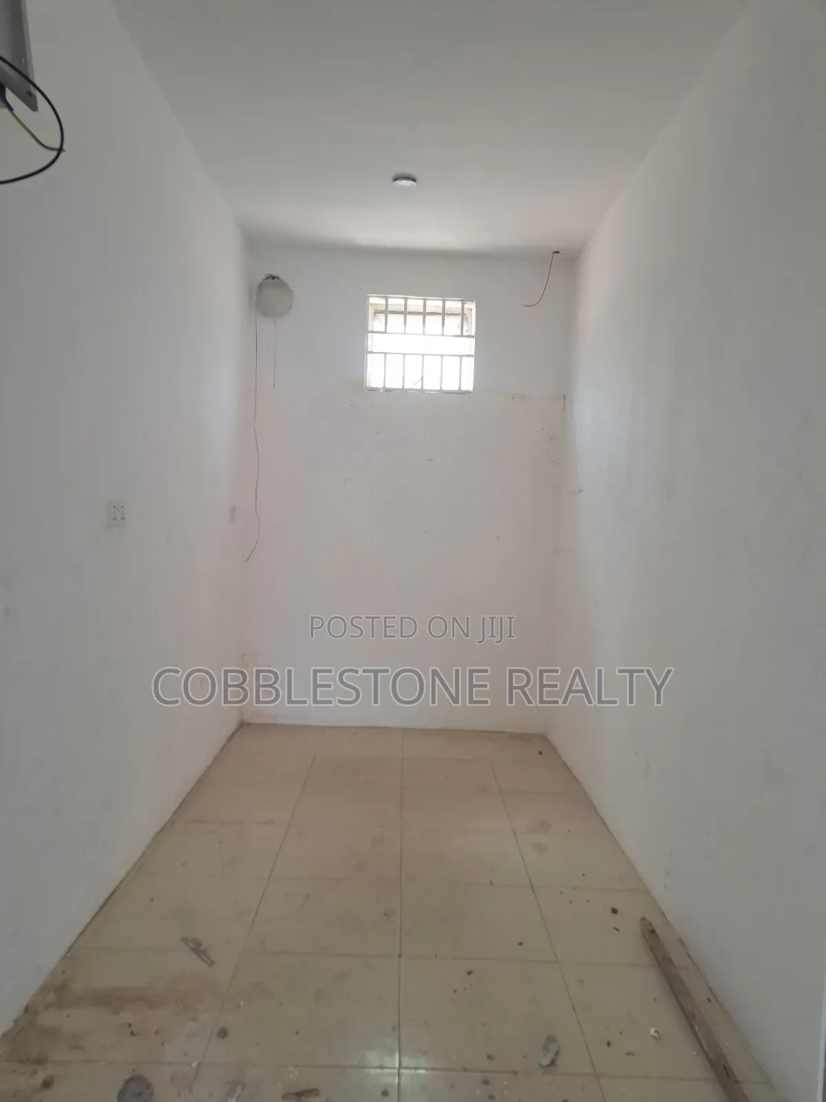 Showroom for Rent in Spintex Road