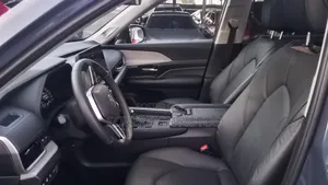 Toyota Grand Highlander 2024 Blue