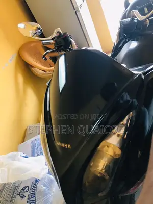 Yamaha Majesty 2022 Black