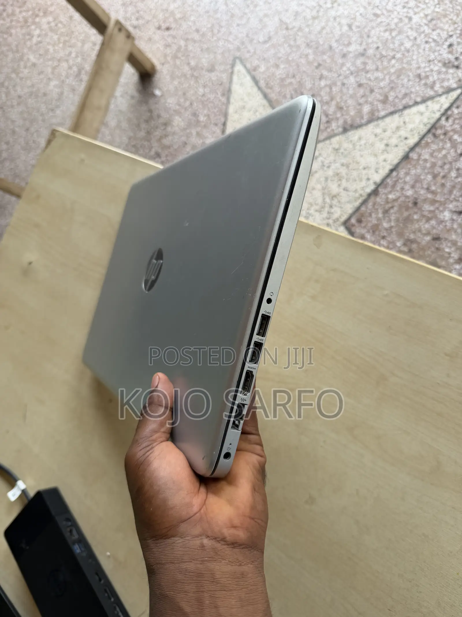 Laptop HP 15-da2933nia 8GB Intel Core i5 SSD 256GB