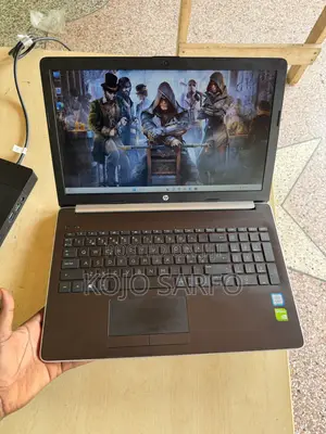 Laptop HP 15-da2933nia 8GB Intel Core i5 SSD 256GB