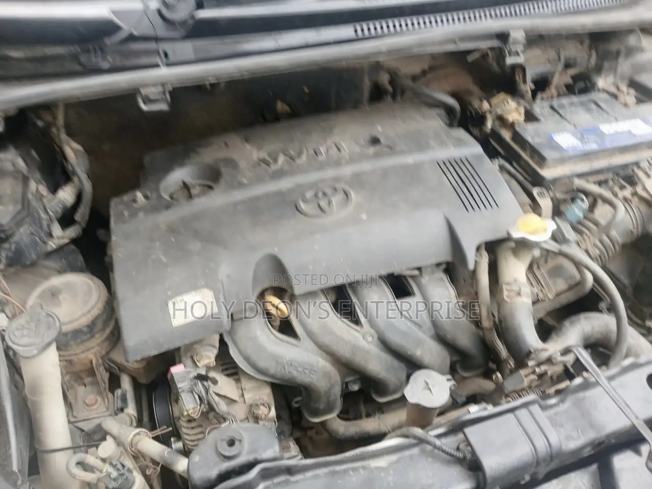 Toyota Vitz 1.3 AWD 5dr 2012 Gray