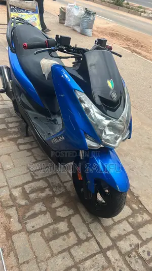 Yamaha Majesty 2019 Blue