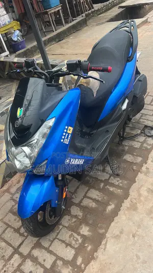 Yamaha Majesty 2019 Blue