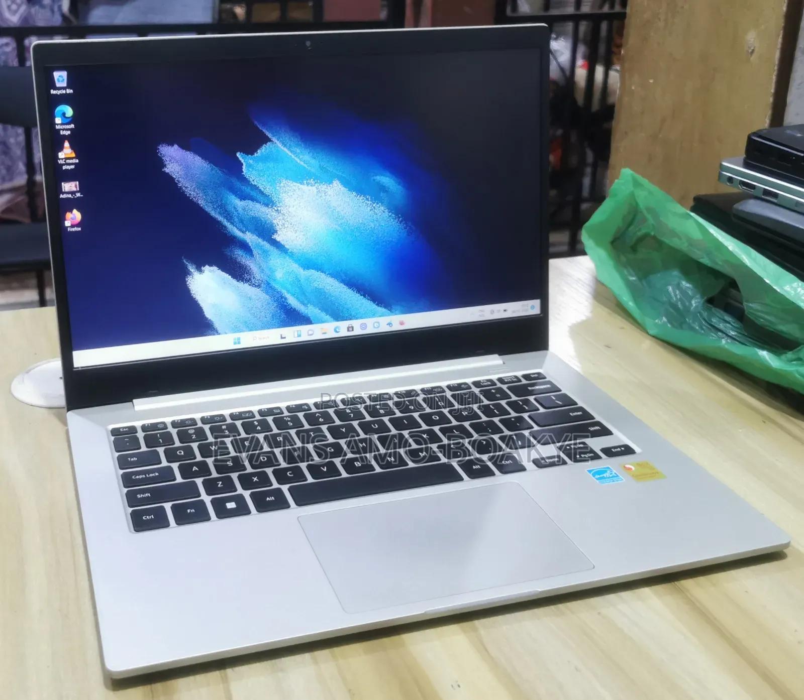 Laptop Samsung Galaxy Book 2 8GB Qualcomm Snapdragon X Plus SSD 256GB