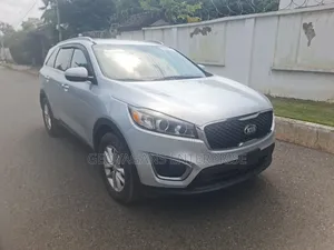 Kia Sorento 4dr SUV 2016 Silver