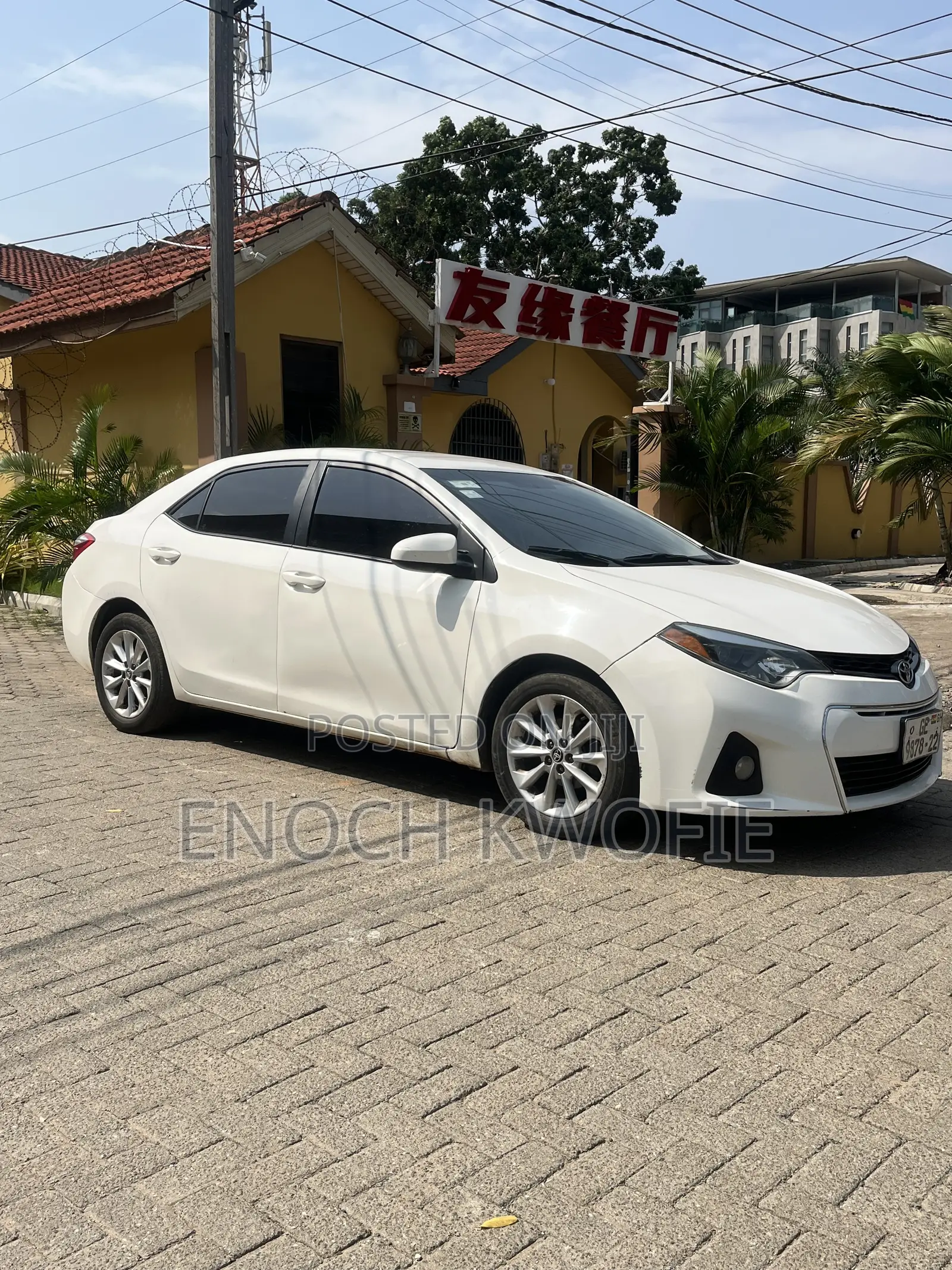 Toyota Corolla LE 2024 White