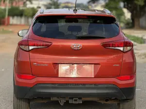 Hyundai Tucson Eco AWD 2017 Orange