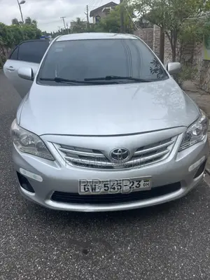 Toyota Corolla 2013 Silver