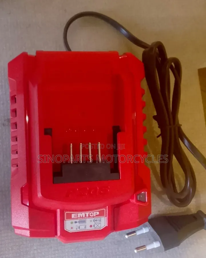 Emtop Li-Ion Battery Charger