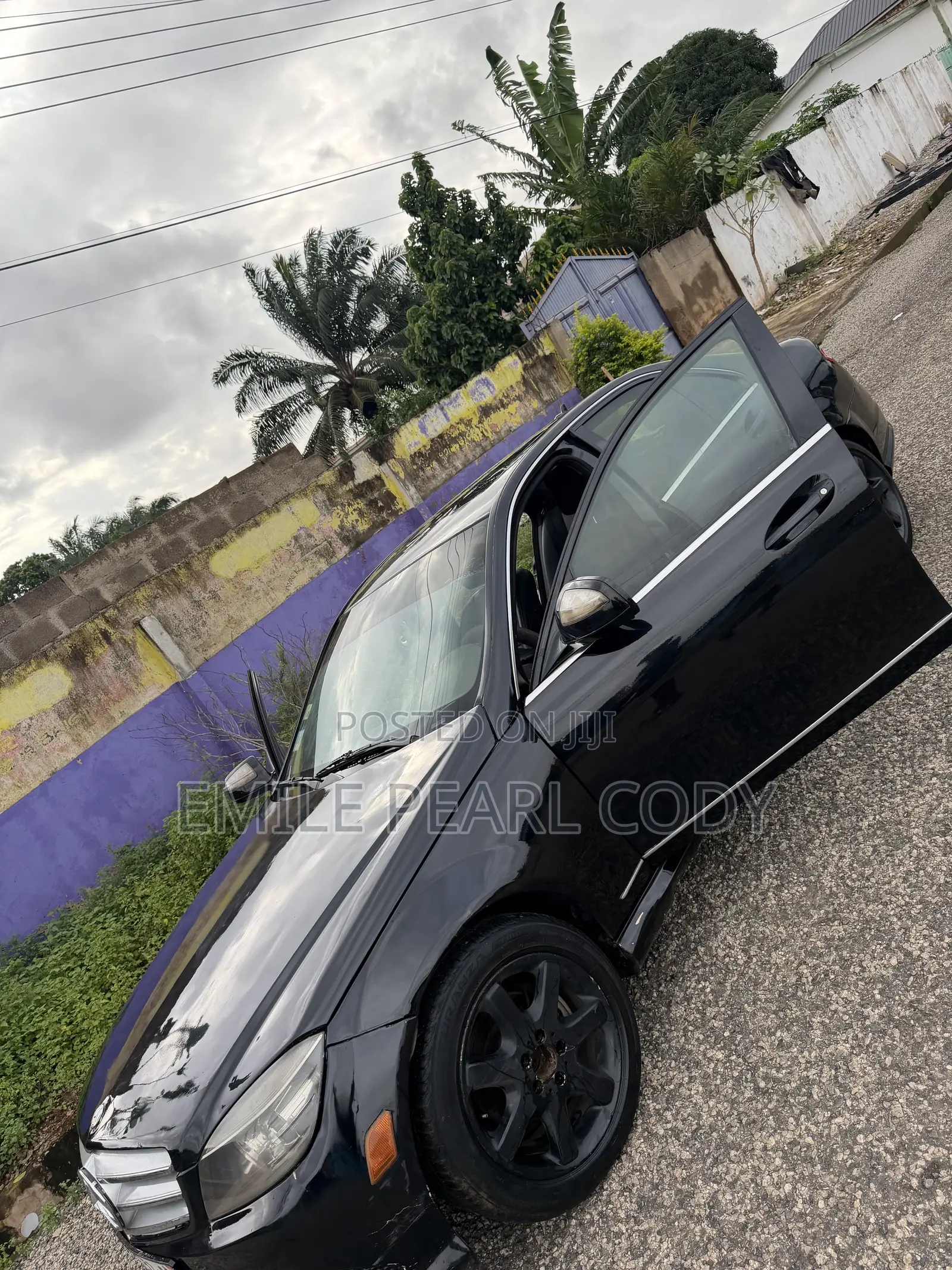 Mercedes-Benz C300 Sport 4Matic Sedan AWD (3.0L 6cyl 7A) 2010 Black