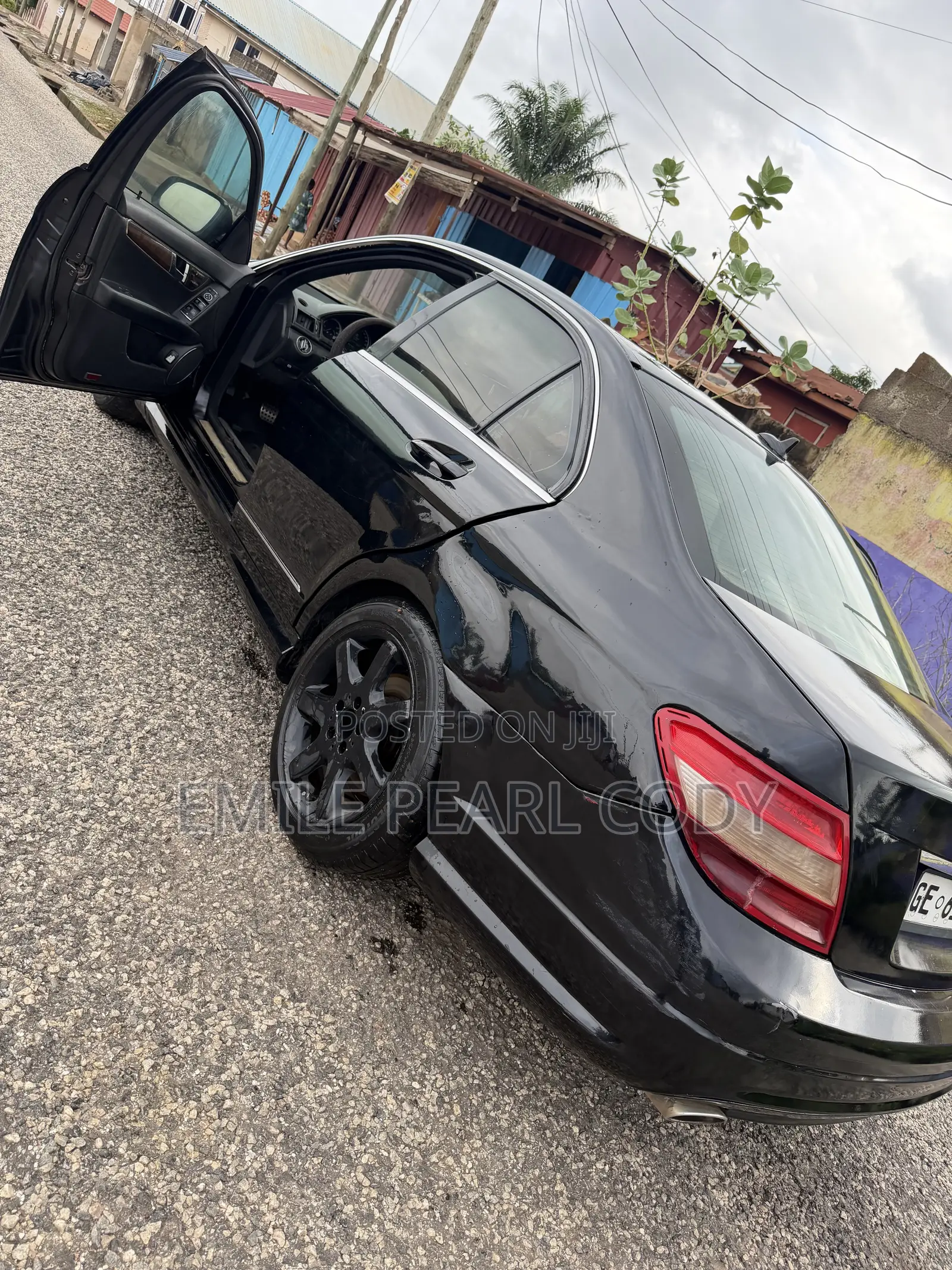 Mercedes-Benz C300 Sport 4Matic Sedan AWD (3.0L 6cyl 7A) 2010 Black