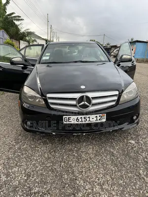 Mercedes-Benz C300 Sport 4Matic Sedan AWD (3.0L 6cyl 7A) 2010 Black