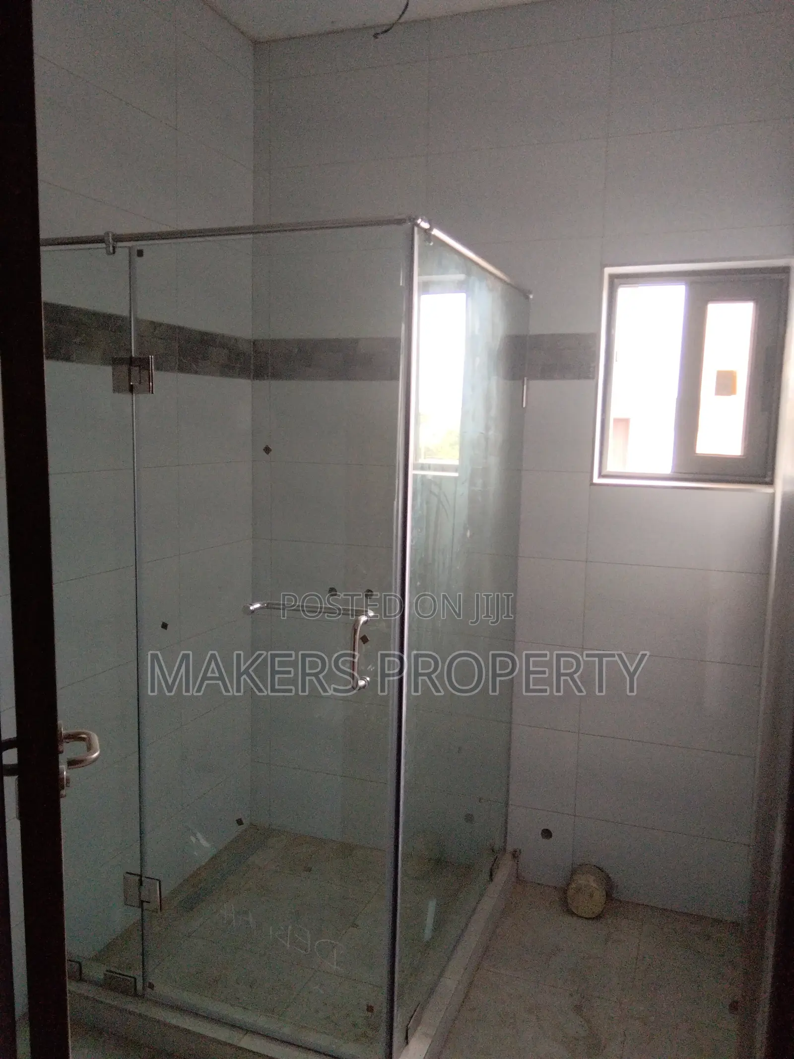 2bdrm Apartment in Mula Property, Paradise Residential Area for rent