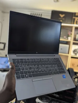 Laptop HP ZBook Firefly 15 G7 16GB Intel Core i7 SSD 512GB
