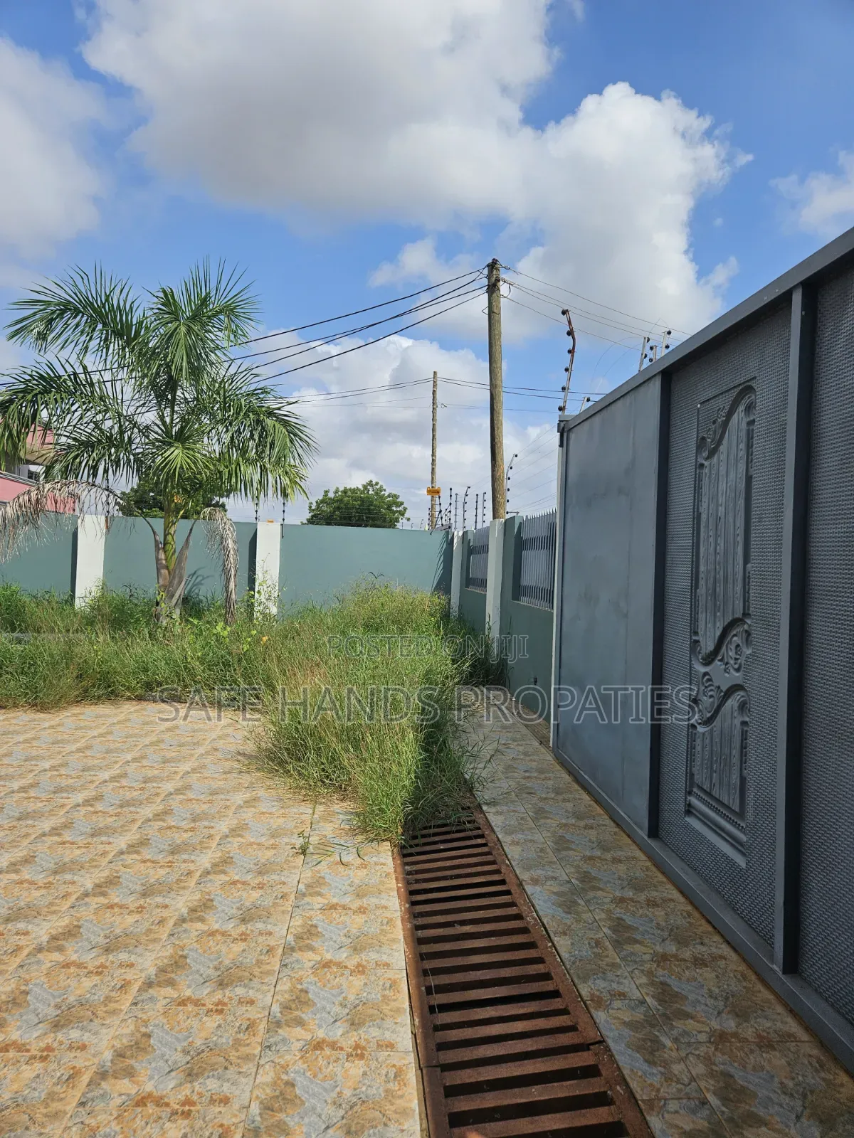 3bdrm House in Accra Metropolitan for sale
