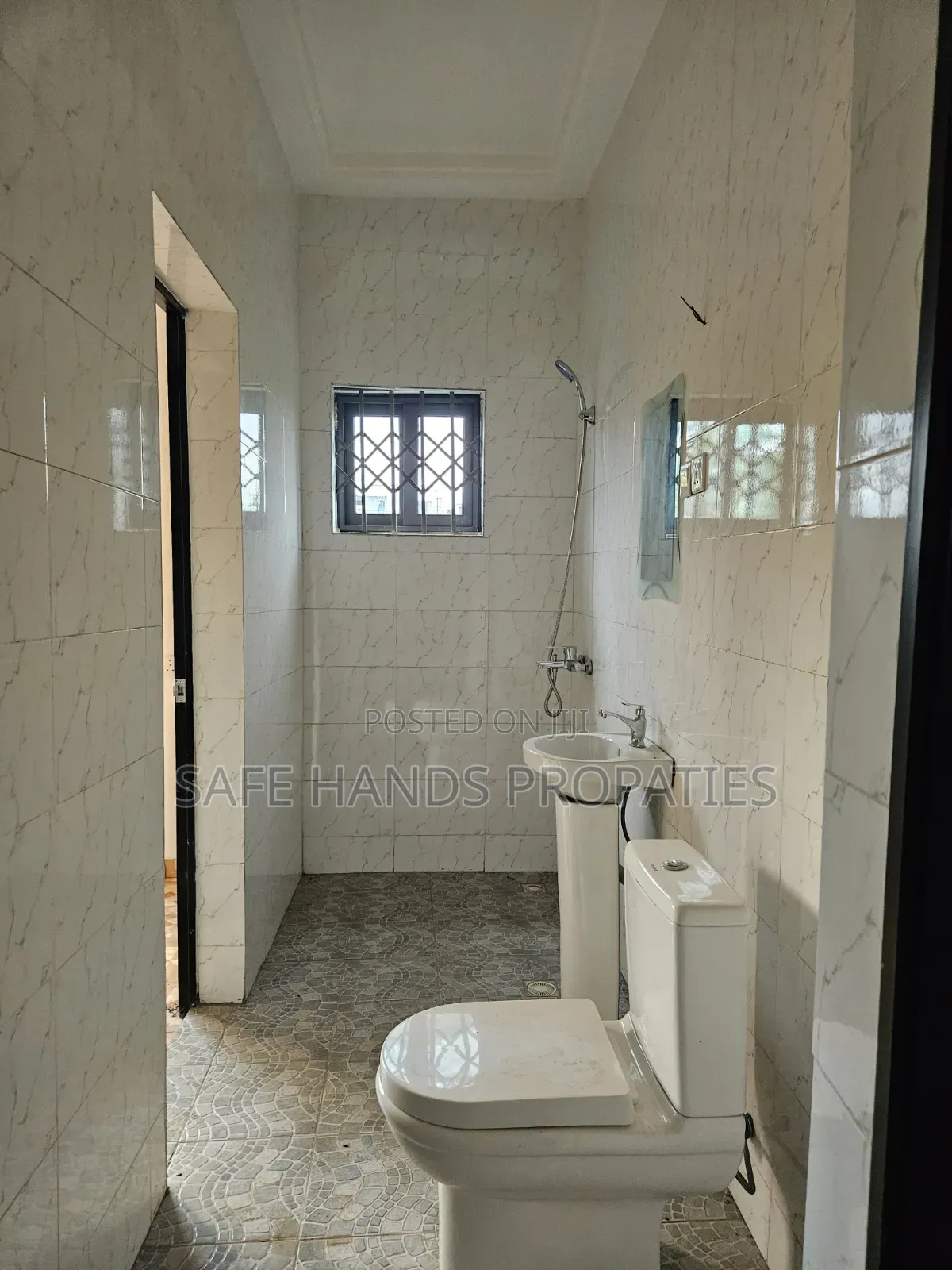 3bdrm House in Accra Metropolitan for sale