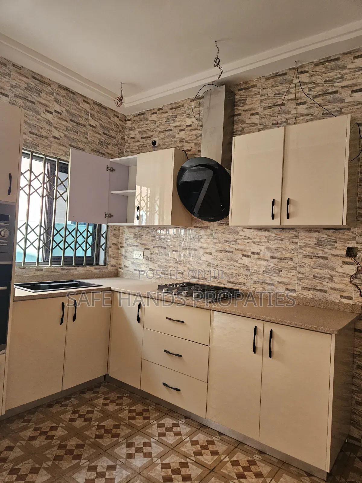 3bdrm House in Accra Metropolitan for sale