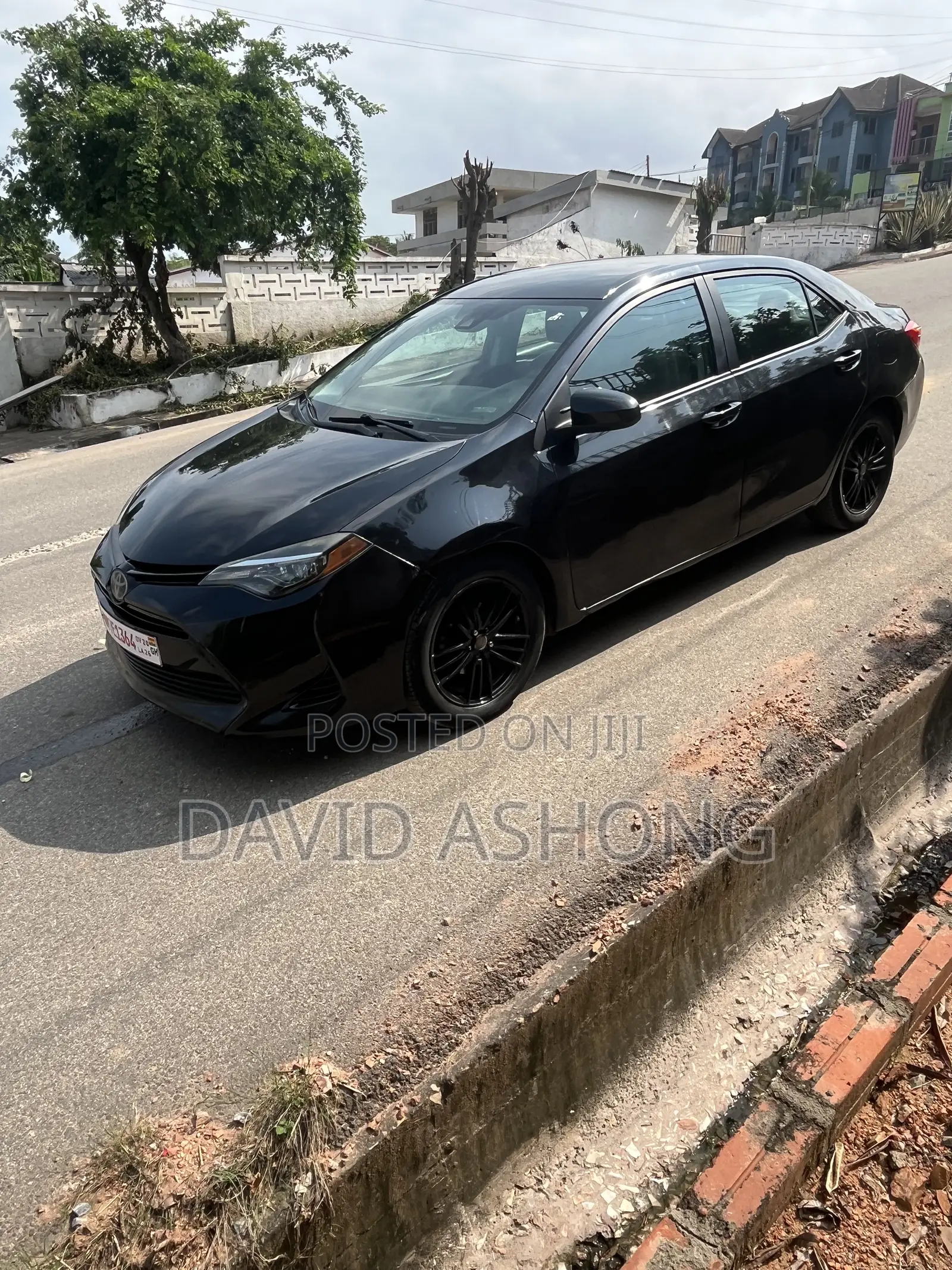 Toyota Corolla LE Eco (1.8L 4cyl 2A) 2019 Black