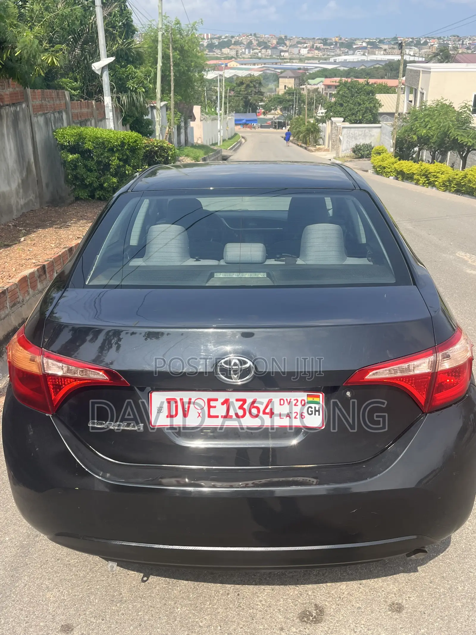 Toyota Corolla LE Eco (1.8L 4cyl 2A) 2019 Black