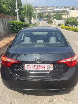 Toyota Corolla LE Eco (1.8L 4cyl 2A) 2019 Black