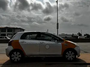Toyota Yaris 2011 Silver