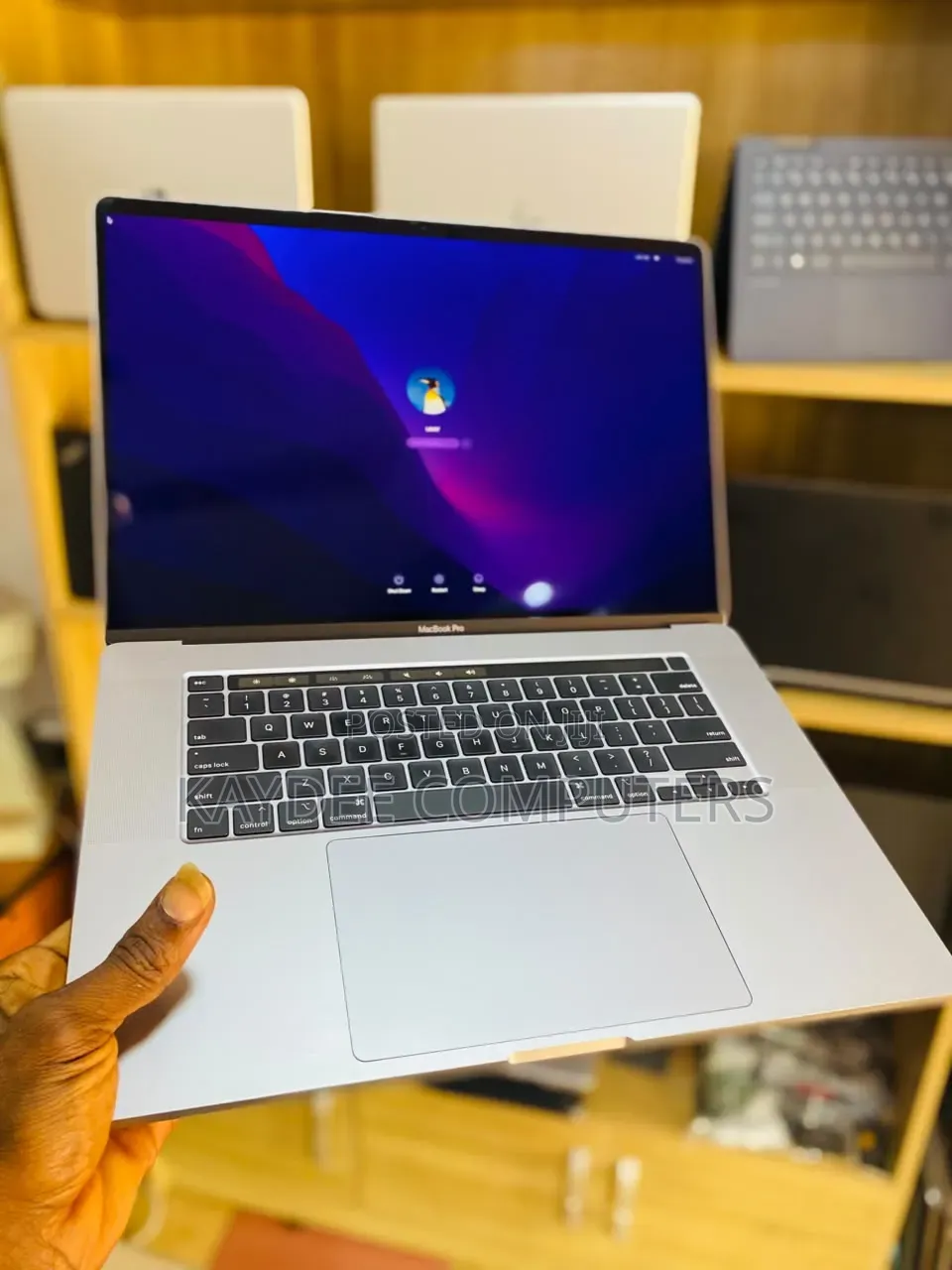 Laptop Apple MacBook Pro 2019 32GB Intel Core i9 SSD 512GB
