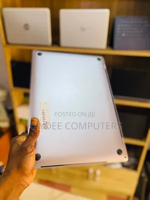 Laptop Apple MacBook Pro 2019 32GB Intel Core i9 SSD 512GB