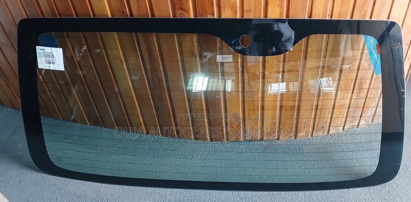 2005 Toyota Hiace Heated Back Tailgate Back Glass Available