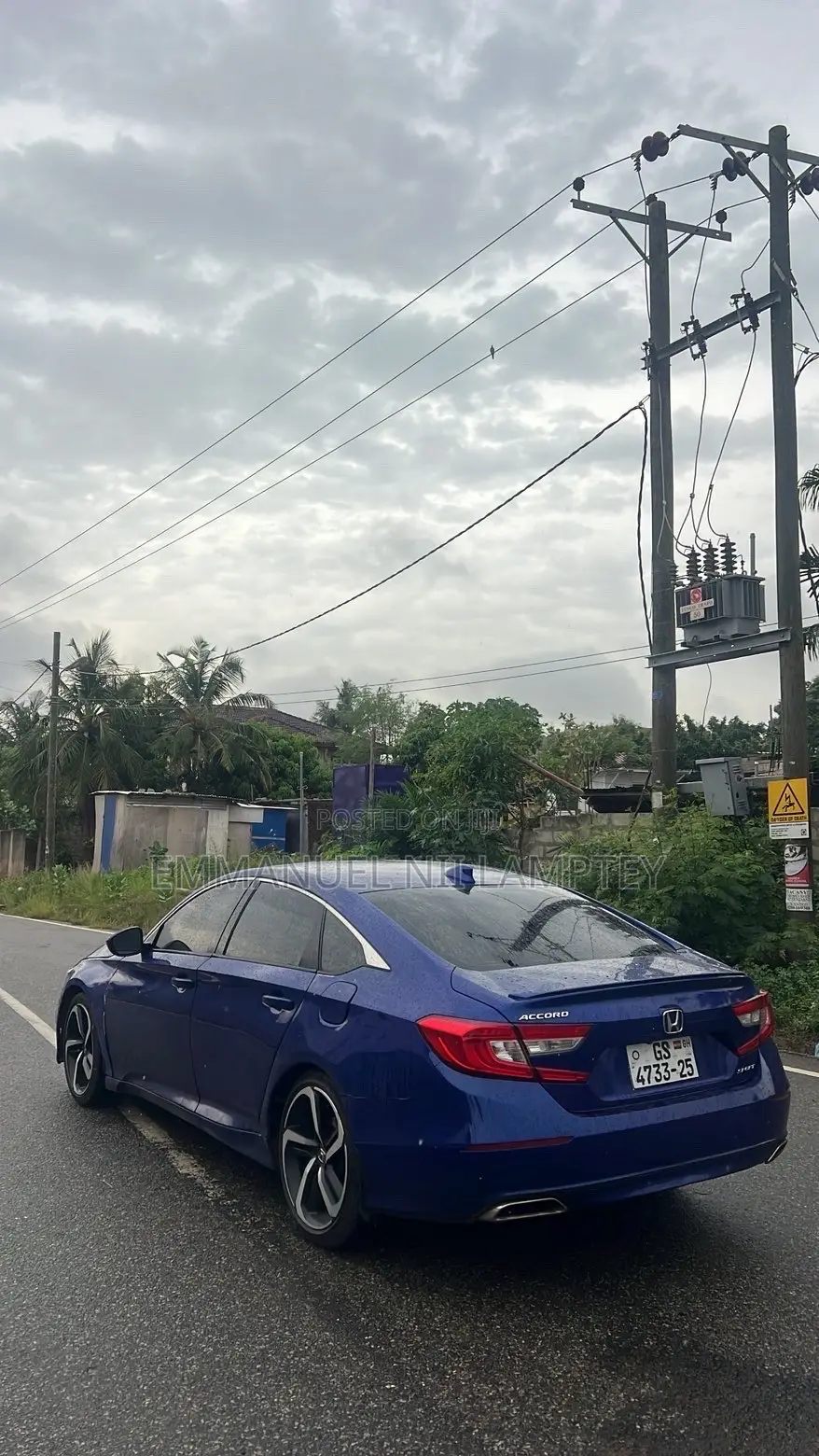 Car Rentals Blue Accord , CRV White , Black Elantra , Camry Spider