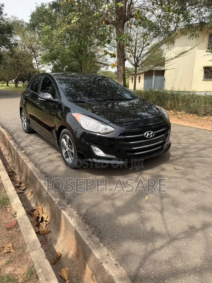 Hyundai Elantra SE Sedan FWD (1.8L 4cyl 6A) 2016 Black