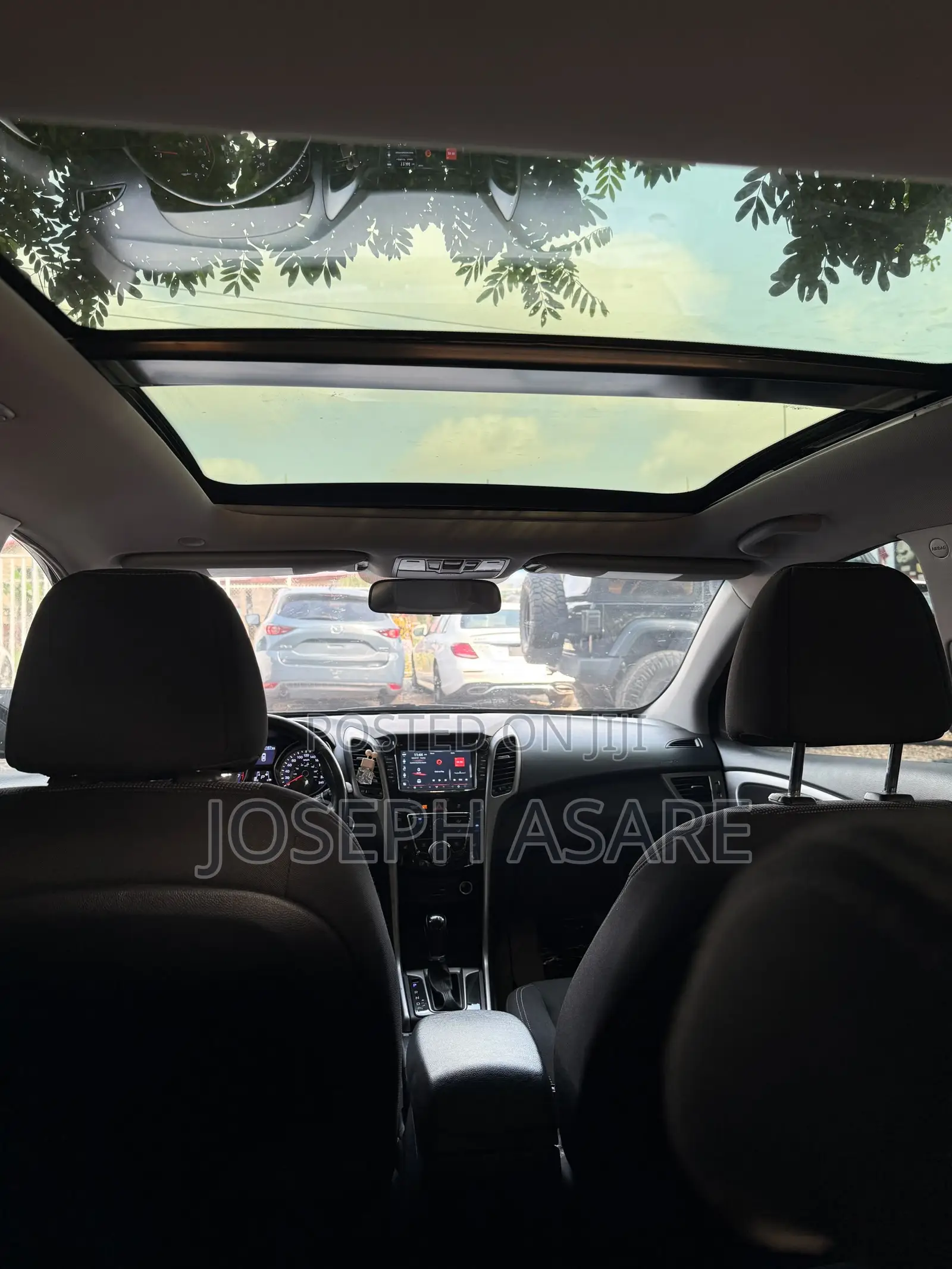 Hyundai Elantra SE Sedan FWD (1.8L 4cyl 6A) 2016 Black