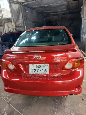 Toyota Corolla 2010 Red