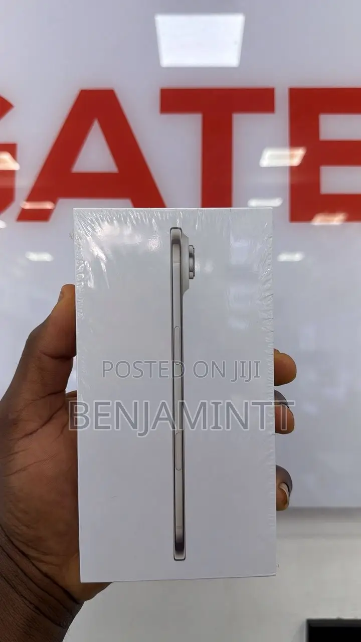New Apple iPhone 17 256 GB