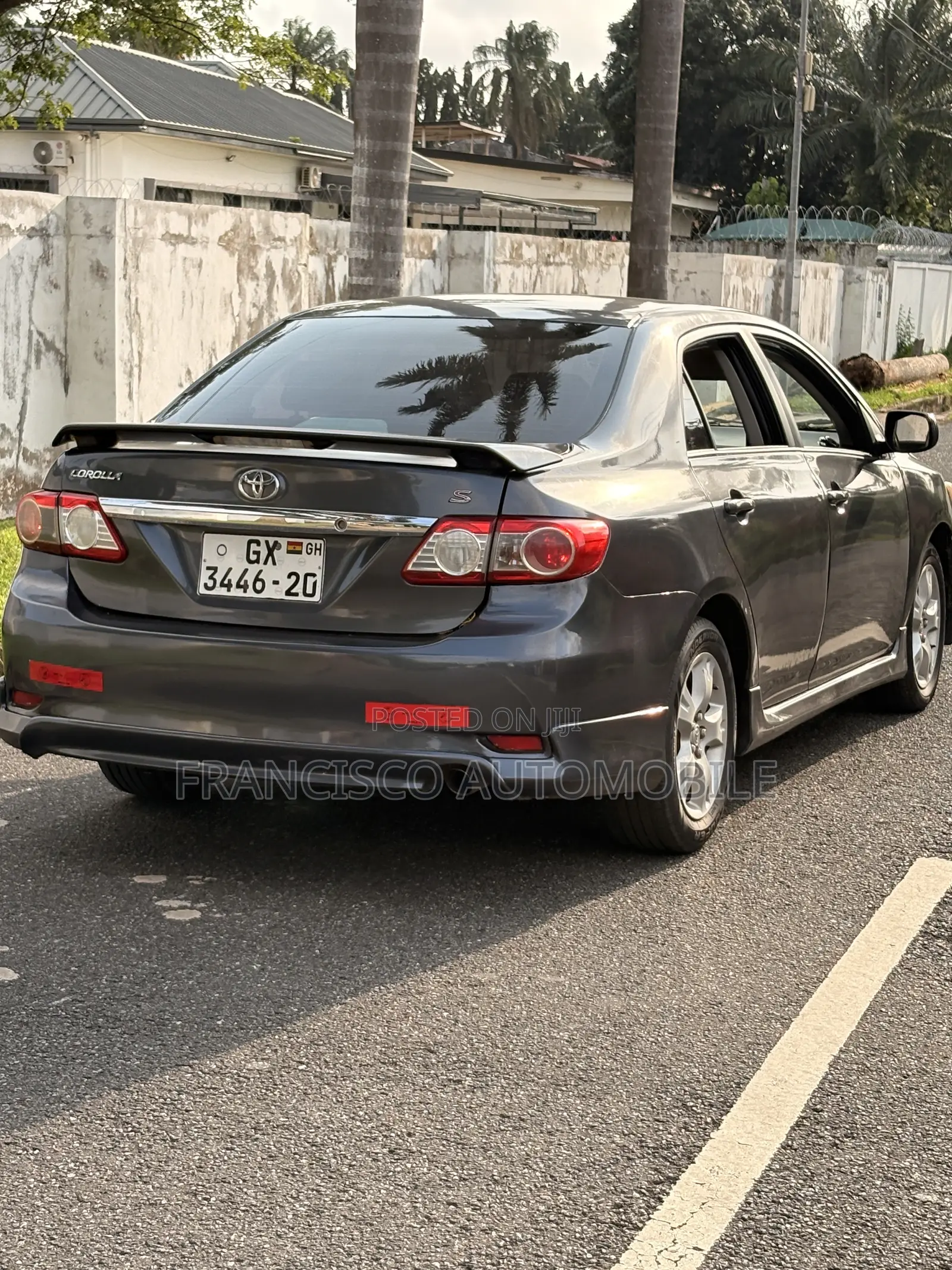 Toyota Corolla S 4dr Sedan (1.8L 4cyl 4A) 2013 Gray