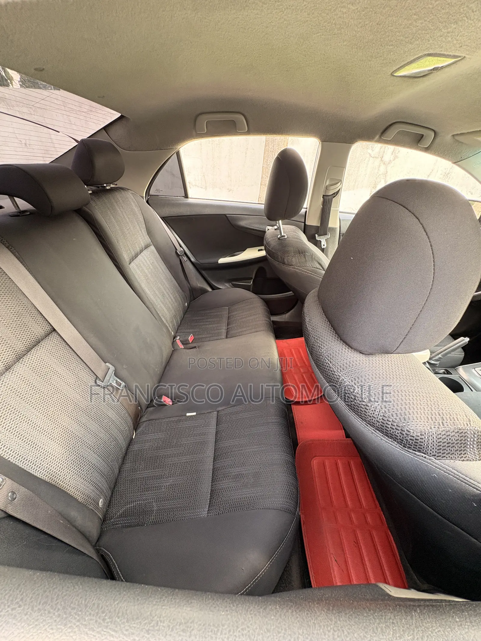 Toyota Corolla S 4dr Sedan (1.8L 4cyl 4A) 2013 Gray