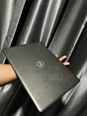 Laptop Dell Latitude 3490 8GB Intel Core i5 SSD 256GB