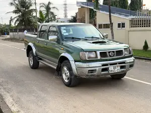 Nissan Hardbody 2008 Green