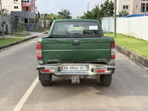 Nissan Hardbody 2008 Green