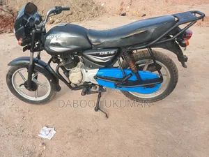 Bajaj Boxer 125 2022 Black