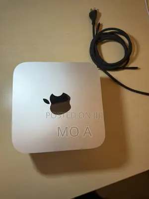 Desktop Computer Apple Mac Studio M2 Ultra 64GB Apple M2 Ultra SSD 2T