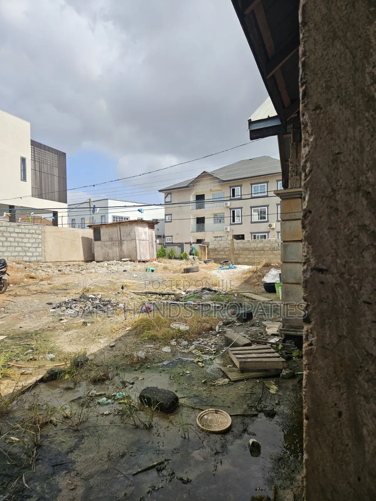 One Plot of Land for Sale