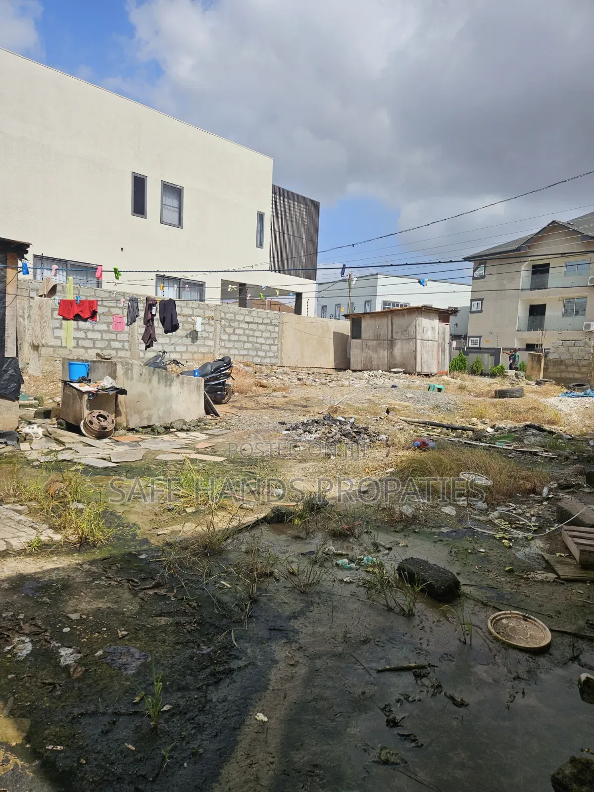 One Plot of Land for Sale
