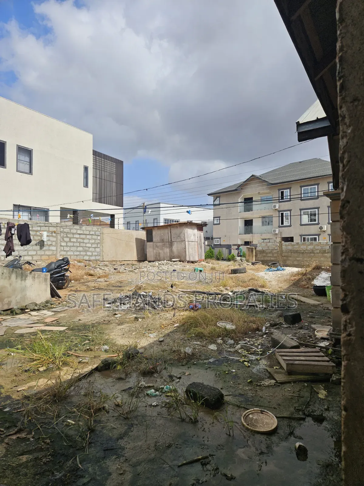 One Plot of Land for Sale