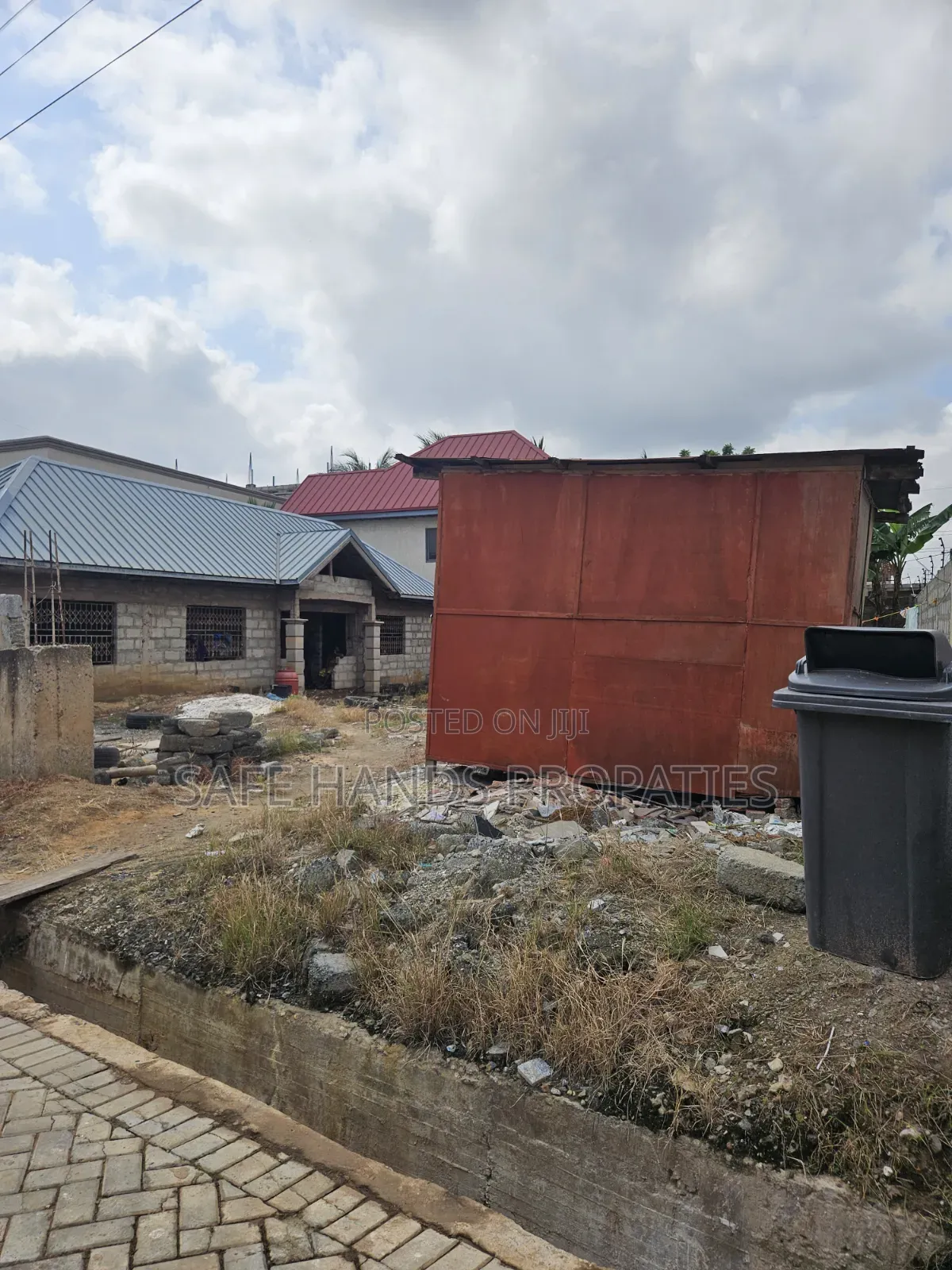 One Plot of Land for Sale