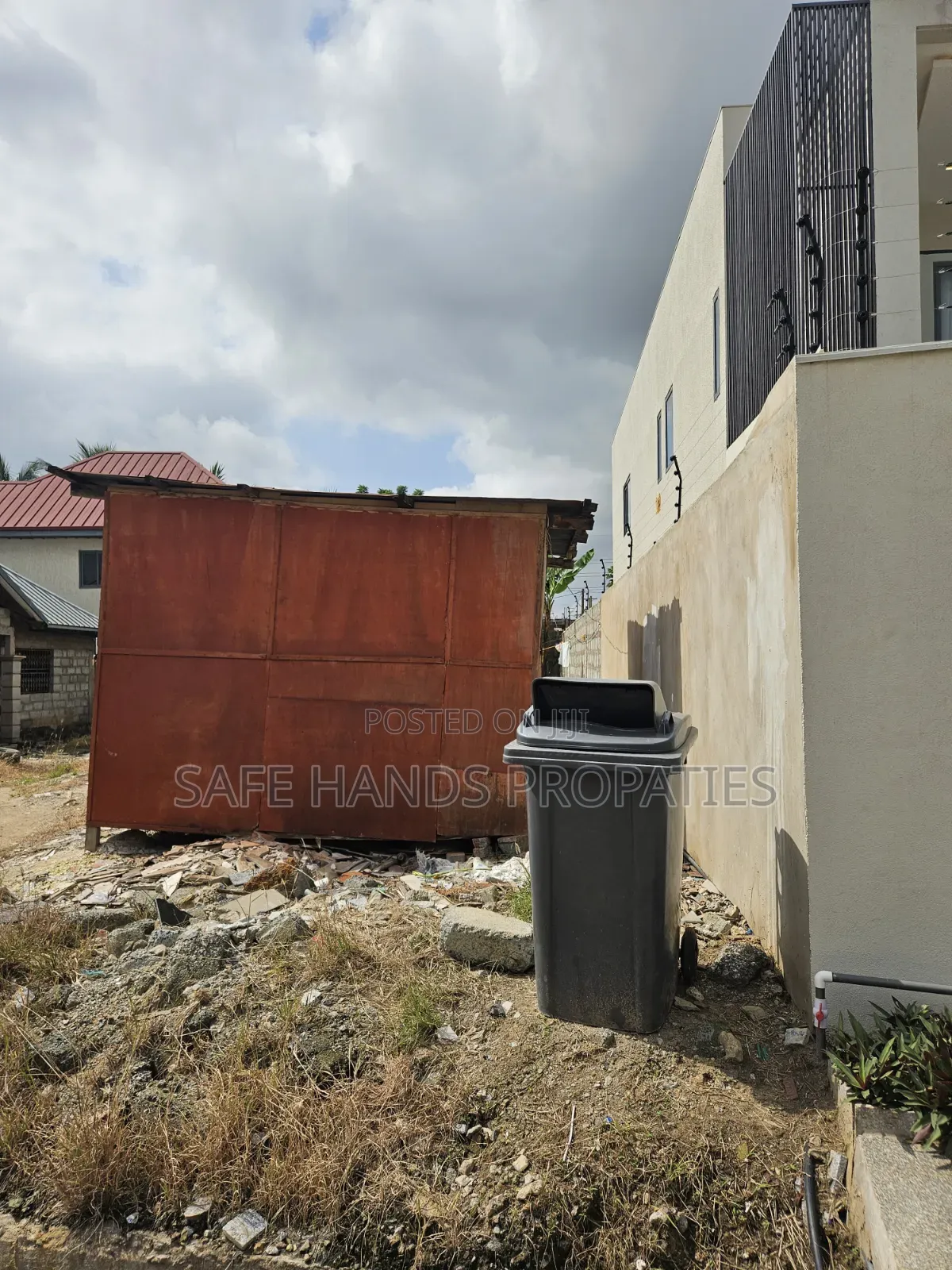 One Plot of Land for Sale